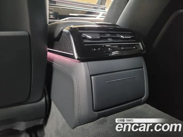 Audi A8 55 TFSI quattro LWB — Фото автомобиля 15