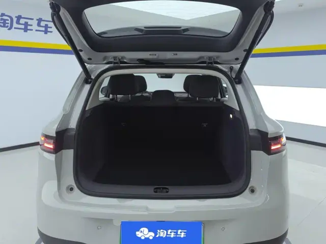 Leapmotor B10 — Фото автомобиля 4