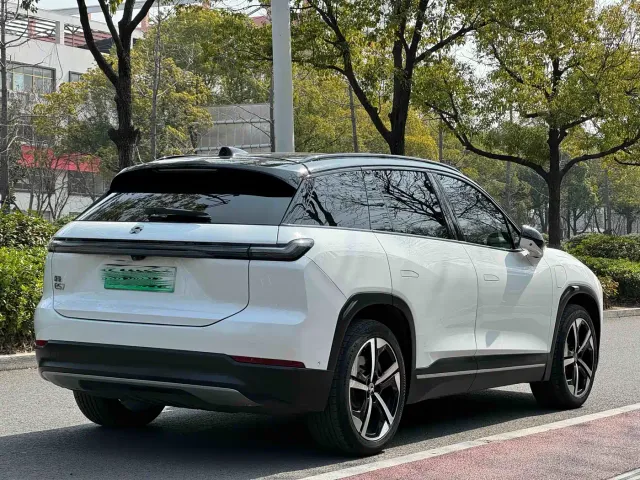 Nio ES7 — Фото автомобиля 11