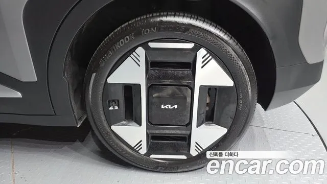 Kia EV3 — Фото автомобиля 20