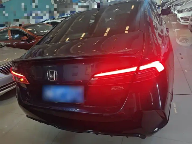 Honda Inspire — Фото автомобиля 5