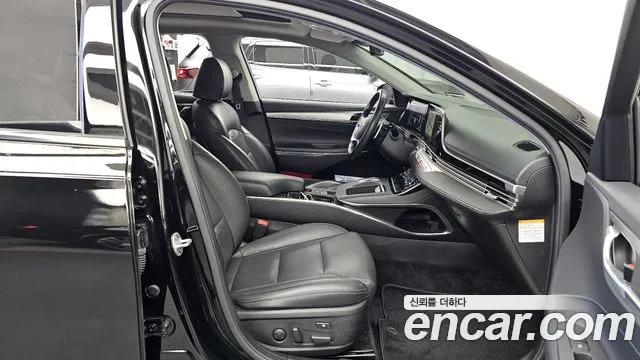 Hyundai Grandeur (New) Hybrid — Фото автомобиля 17