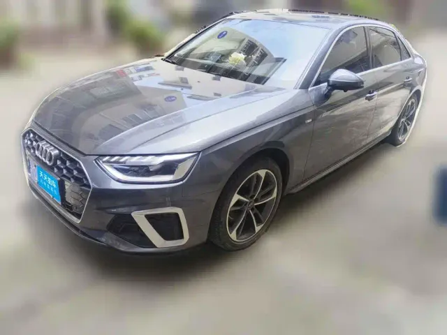 Фотография автомобиля — Audi A4L