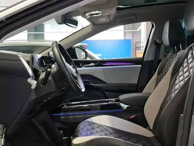 Volkswagen ID.6 Crozz — Фото автомобиля 9