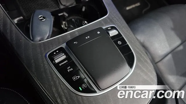 Mercedes-Benz E-Class W213 — Фото автомобиля 29