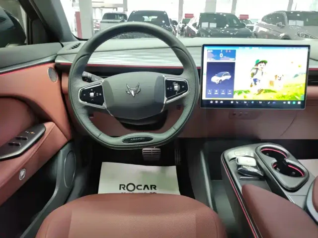 Arcfox Alpha T5 — Фото автомобиля 10