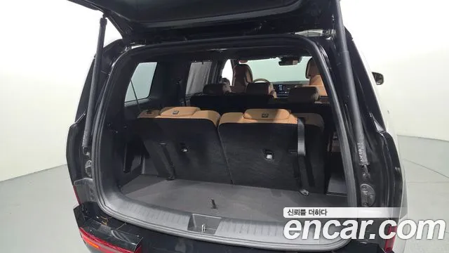 Hyundai Santafe Santa Fe (MX5) Бензин 2.5T 2WD — Фото автомобиля 16