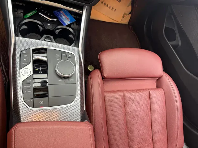 BMW 3 Series — Фото автомобиля 8