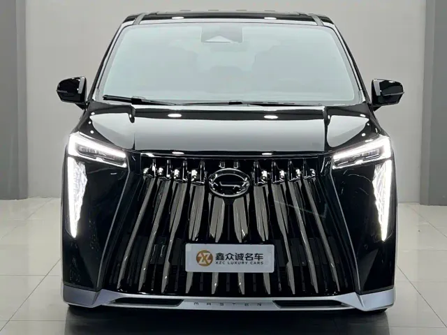 Фотография автомобиля — GAC Trumpchi M8