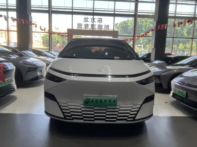 Фотография автомобиля — Xpeng X9