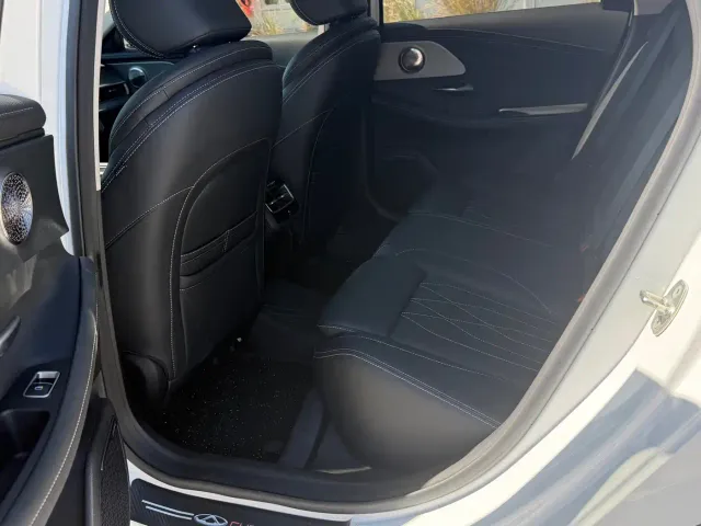 Chery Arrizo 8 — Фото автомобиля 8