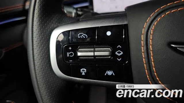 Genesis GV70 — Фото автомобиля 18