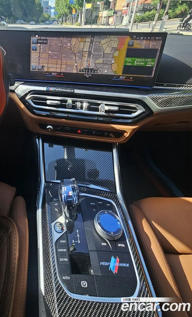 BMW i4 — Фото автомобиля 9