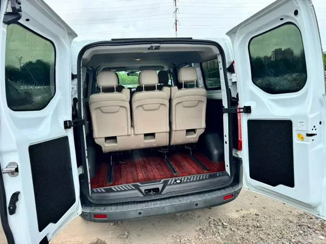 Ford Transit — Фото автомобиля 7