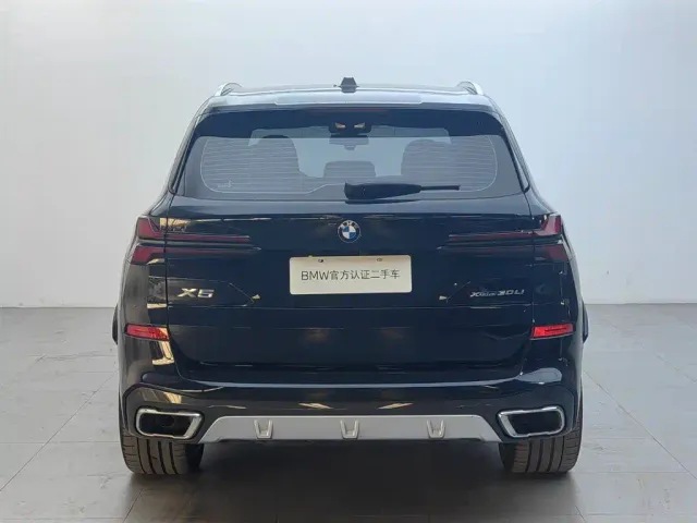 BMW X5 — Фото автомобиля 6