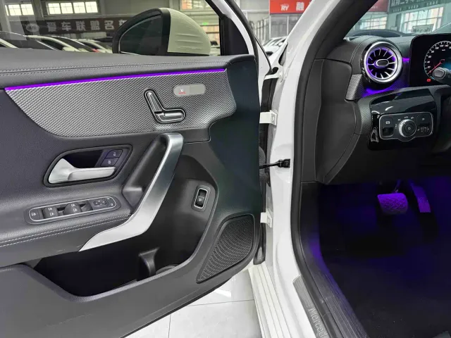Mercedes-Benz A-Class — Фото автомобиля 9
