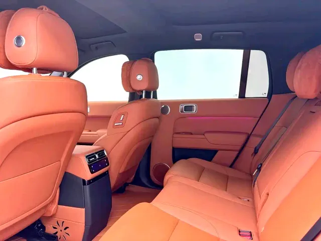 Li Auto L7 — Фото автомобиля 6
