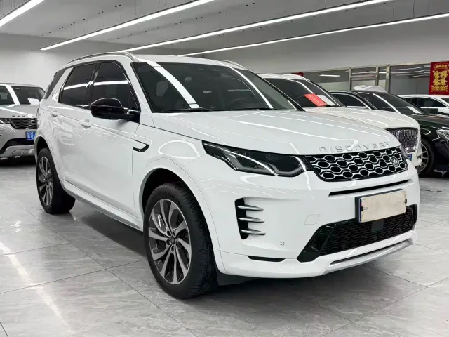Land Rover Discovery Sport — Фото автомобиля 3