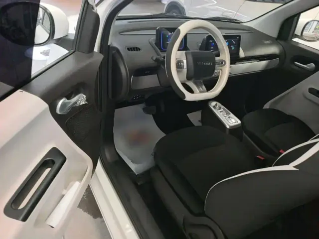 Changan Lumin — Фото автомобиля 15
