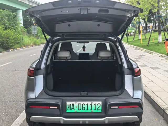 BYD Yuan UP — Фото автомобиля 15