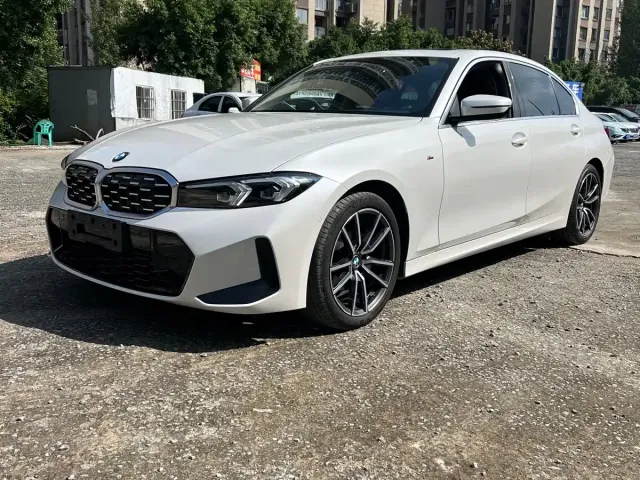 BMW 3 Series — Фото автомобиля 3