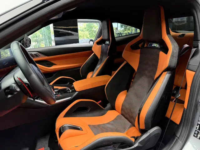 BMW M4 — Фото автомобиля 10
