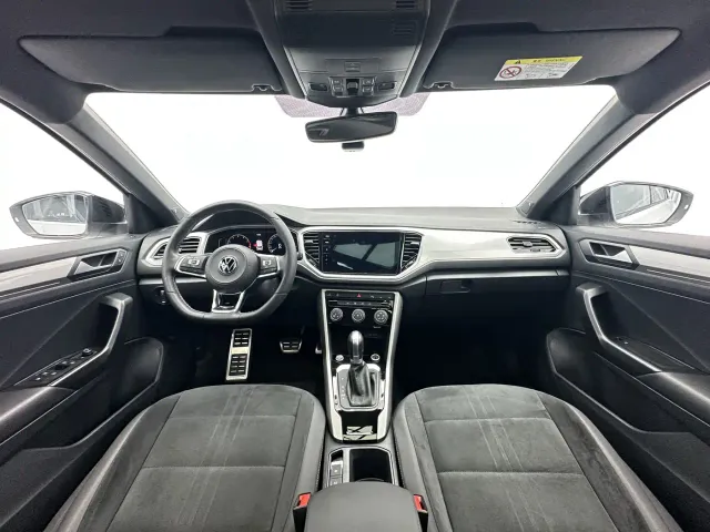 Volkswagen T-Roc — Фото автомобиля 6