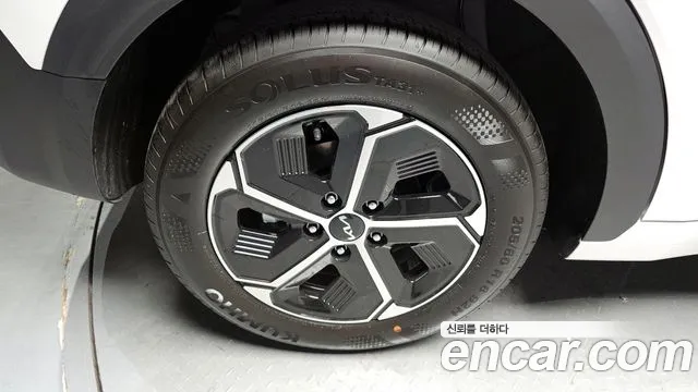 Kia Niro The All New Niro Prestige — Фото автомобиля 5