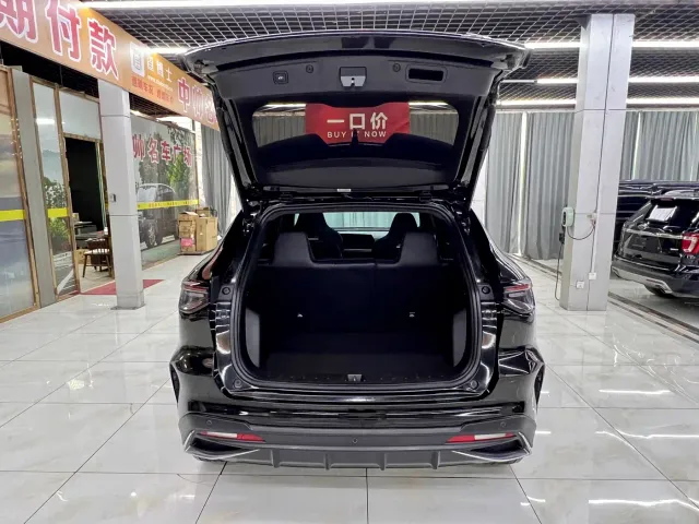 Changan X5 Plus — Фото автомобиля 8