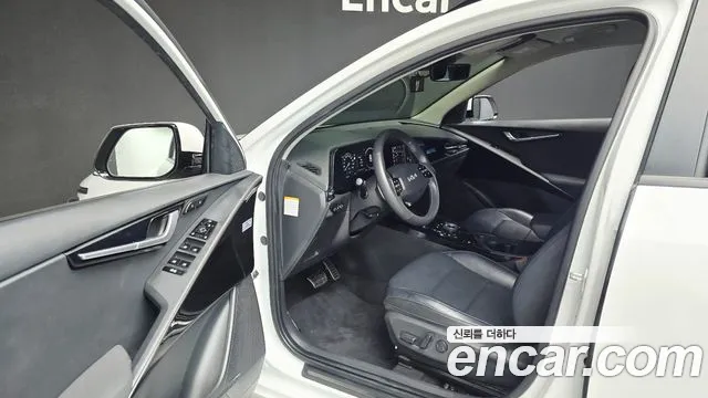 Kia Niro The All New Niro Signature — Фото автомобиля 10