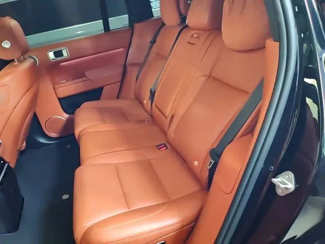 Li Auto L7 — Фото автомобиля 16