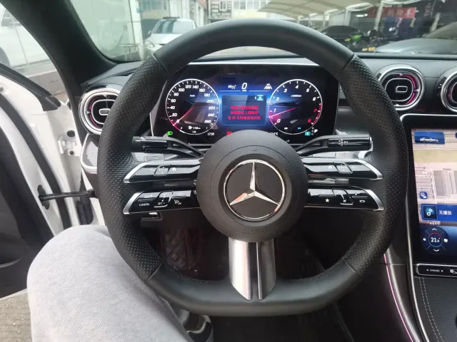 Mercedes-Benz C-Class — Фото автомобиля 8