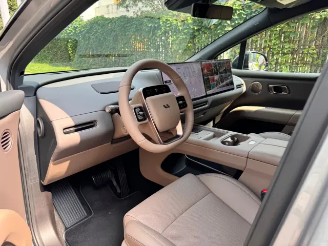Li Auto i6 — Фото автомобиля 17