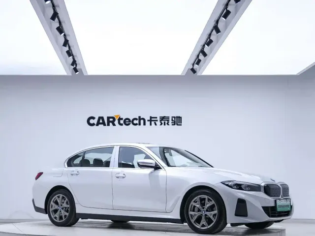 BMW i3 — Фото автомобиля 5