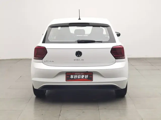 Volkswagen Polo — Фото автомобиля 4