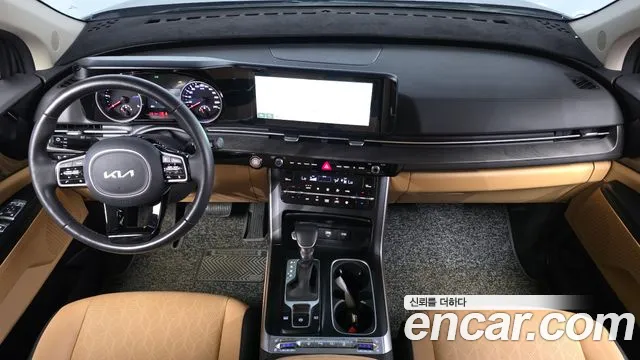 Kia Carnival Generation 4 — Фото автомобиля 6