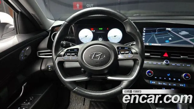 Hyundai AVANTE Avante (CN7) — Фото автомобиля 12