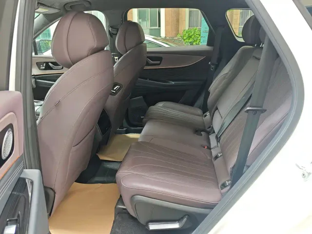 Chery Tiggo 9 — Фото автомобиля 4