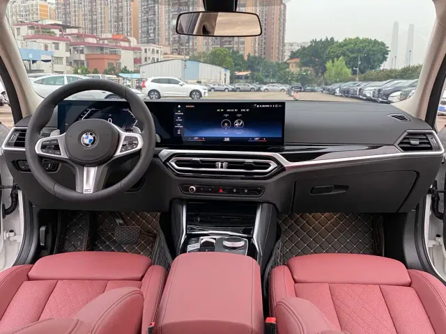 BMW 3 Series — Фото автомобиля 10
