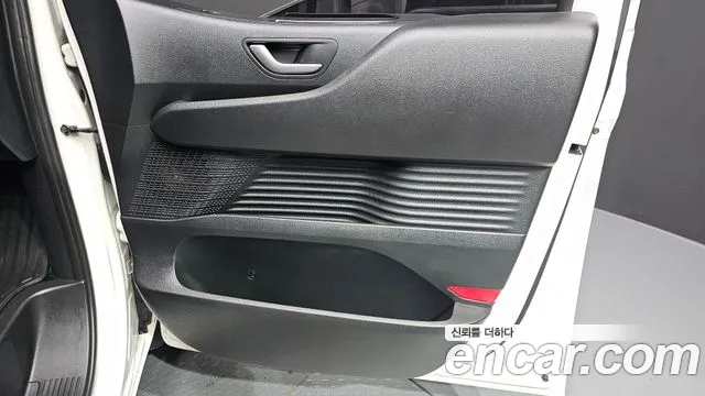 Hyundai Staria — Фото автомобиля 13