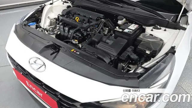 Hyundai AVANTE Avante (CN7) — Фото автомобиля 6
