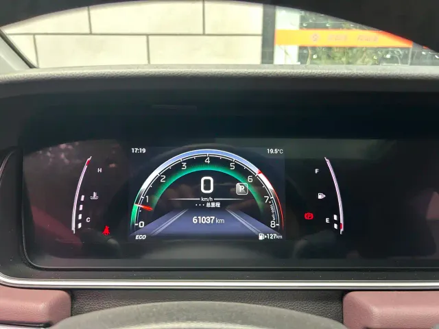 GAC Trumpchi M6 — Фото автомобиля 10
