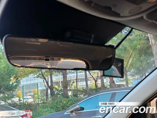 Kia Niro The All New — Фото автомобиля 18