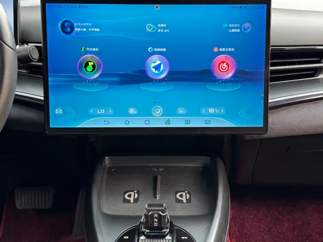 BYD Seal — Фото автомобиля 18