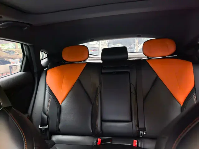 Changan Changan UNI-V 2022 1.5T Premium Model — Фото автомобиля 5