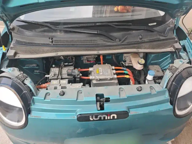 Changan Lumin — Фото автомобиля 10
