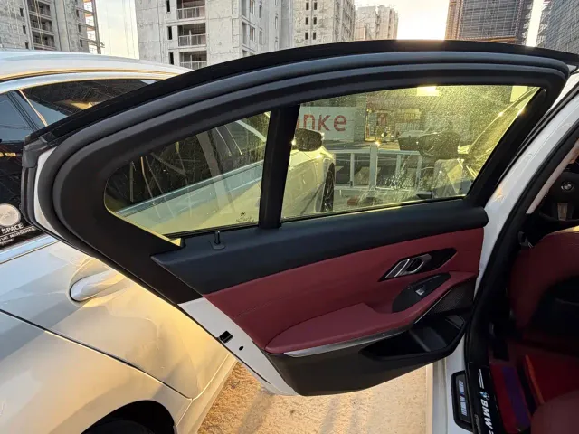 BMW 3 Series — Фото автомобиля 6