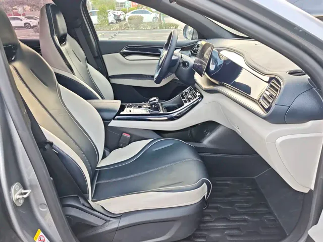 BYD Qin PLUS — Фото автомобиля 15