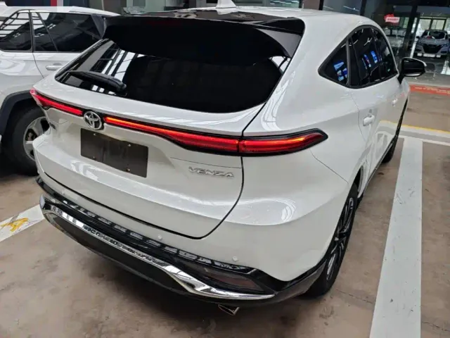 Toyota Venza — Фото автомобиля 6