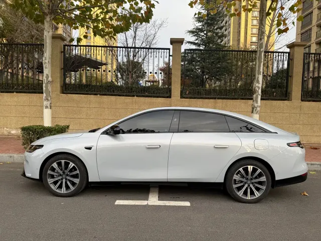 Leapmotor C01 — Фото автомобиля 7